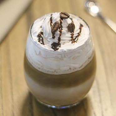 �����決��ѵѧУ ѧ����Ʒ